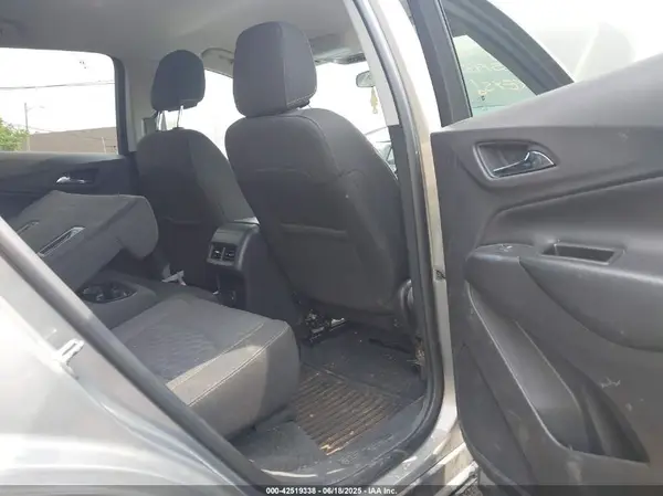 3GNAXKEV5KS540950 2019 CHEVROLET EQUINOX - Image 8