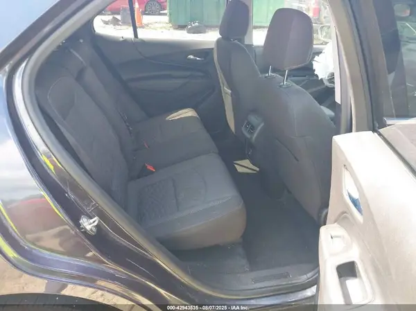 3GNAXKEV5KS545601 2019 CHEVROLET EQUINOX - Image 8
