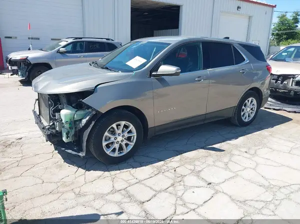 3GNAXKEV5KS557795 2019 CHEVROLET EQUINOX - Image 2