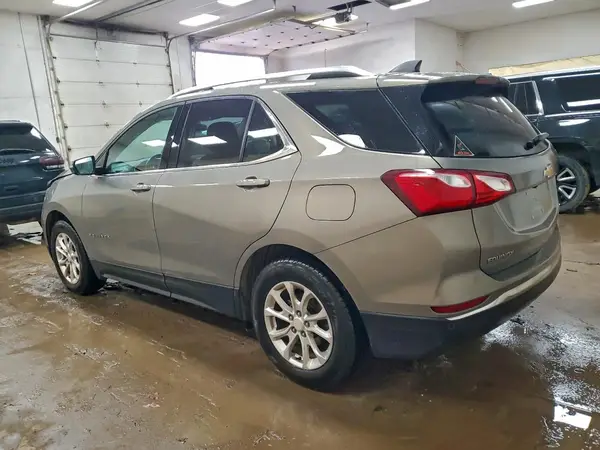 3GNAXKEV5KS584897 2019 CHEVROLET EQUINOX - Image 2