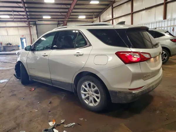3GNAXKEV5KS631944 2019 CHEVROLET EQUINOX - Image 2