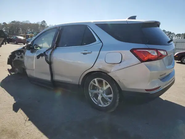 3GNAXKEV5LS672222 2020 CHEVROLET EQUINOX - Image 2