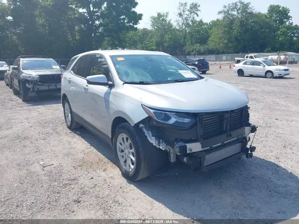 3GNAXKEV5LS687092 2020 CHEVROLET EQUINOX - Image 1