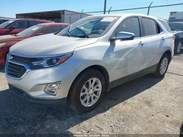 3GNAXKEV5MS101962 2021 CHEVROLET EQUINOX - Image 2