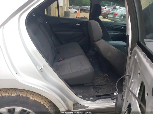 3GNAXKEV5MS115084 2021 CHEVROLET EQUINOX - Image 8