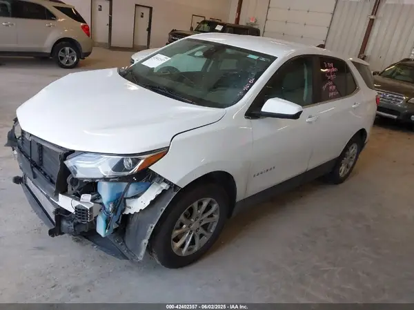 3GNAXKEV5MS173891 2021 CHEVROLET EQUINOX - Image 2