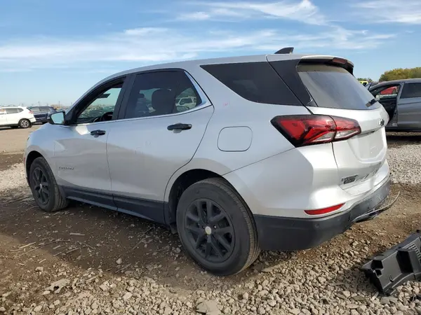 3GNAXKEV5NL127330 2022 CHEVROLET EQUINOX - Image 2