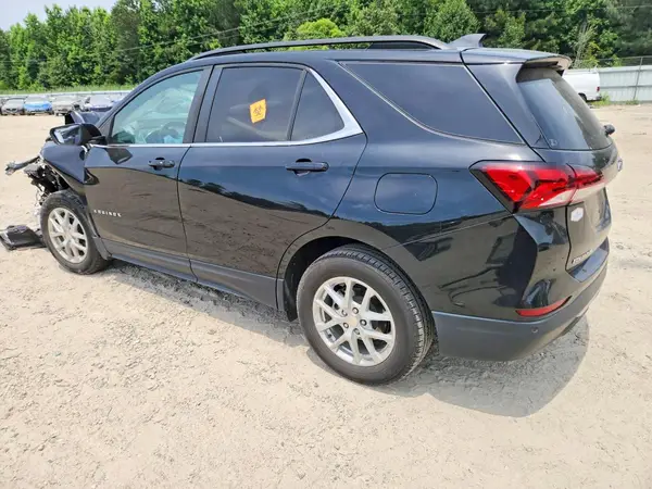3GNAXKEV5NL152616 2022 CHEVROLET EQUINOX - Image 2