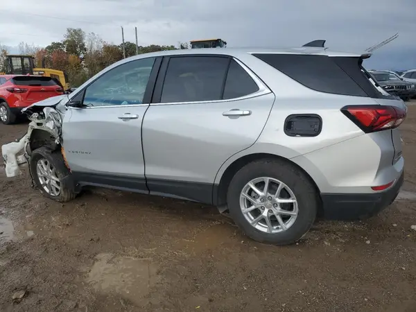 3GNAXKEV5NL184644 2022 CHEVROLET EQUINOX - Image 2