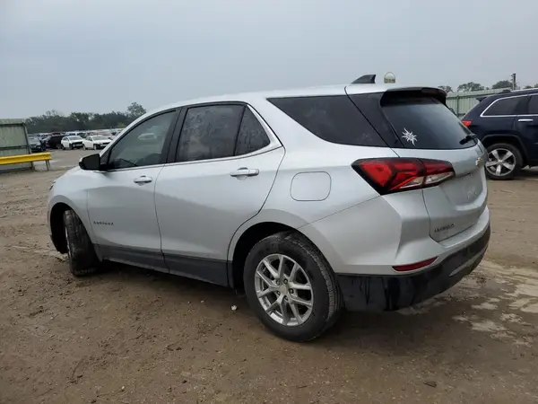 3GNAXKEV5NL187608 2022 CHEVROLET EQUINOX - Image 2