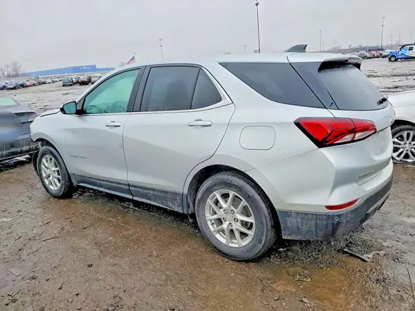 3GNAXKEV5NL205251 2022 CHEVROLET EQUINOX - Image 2