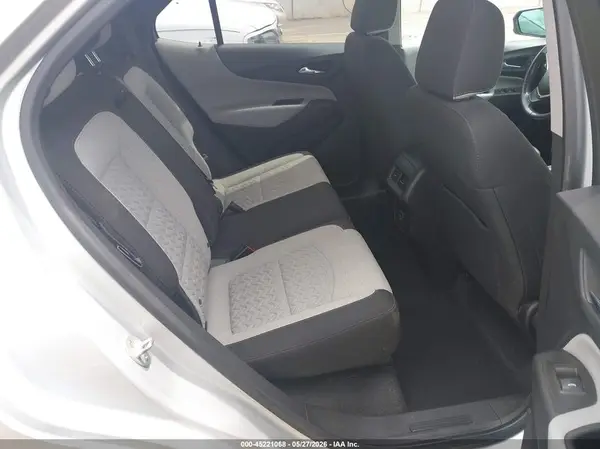 3GNAXKEV5NL242560 2022 CHEVROLET EQUINOX - Image 8