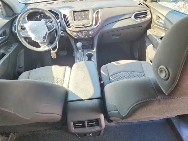 3GNAXKEV5NL267281 2022 CHEVROLET EQUINOX - Image 8