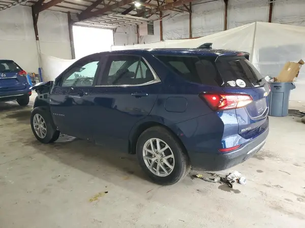 3GNAXKEV5NL313787 2022 CHEVROLET EQUINOX - Image 2