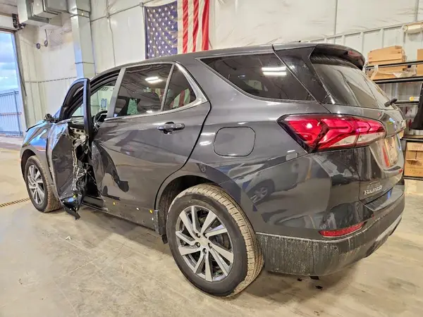 3GNAXKEV5NS242158 2022 CHEVROLET EQUINOX - Image 2