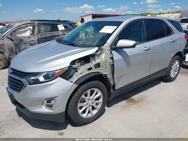 3GNAXKEV6KL132175 2019 CHEVROLET EQUINOX - Image 2