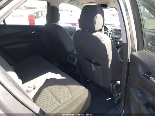 3GNAXKEV6KS504409 2019 CHEVROLET EQUINOX - Image 8