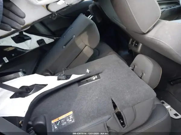 3GNAXKEV6KS520559 2019 CHEVROLET EQUINOX - Image 8