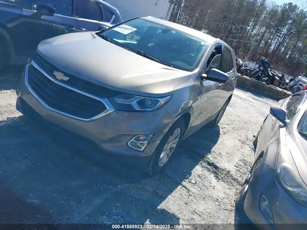 3GNAXKEV6KS542612 2019 CHEVROLET EQUINOX - Image 2