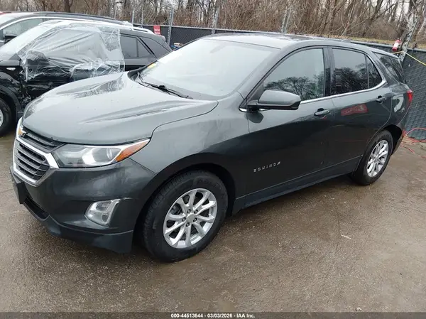 3GNAXKEV6KS546613 2019 CHEVROLET EQUINOX - Image 2