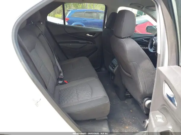 3GNAXKEV6KS557207 2019 CHEVROLET EQUINOX - Image 8