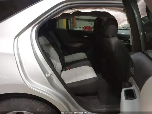 3GNAXKEV6KS560592 2019 CHEVROLET EQUINOX - Image 8