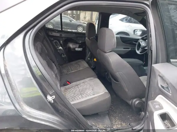 3GNAXKEV6KS586299 2019 CHEVROLET EQUINOX - Image 8