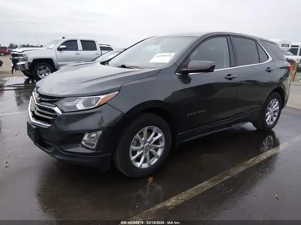 3GNAXKEV6KS593012 2019 CHEVROLET EQUINOX - Image 2