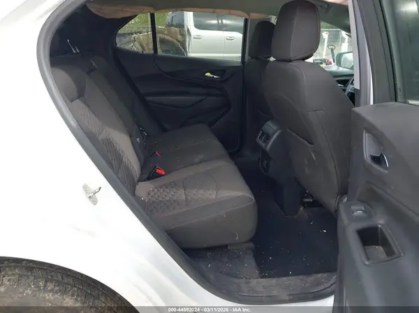 3GNAXKEV6KS675516 2019 CHEVROLET EQUINOX - Image 8
