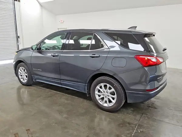 3GNAXKEV6LS584702 2020 CHEVROLET EQUINOX - Image 2
