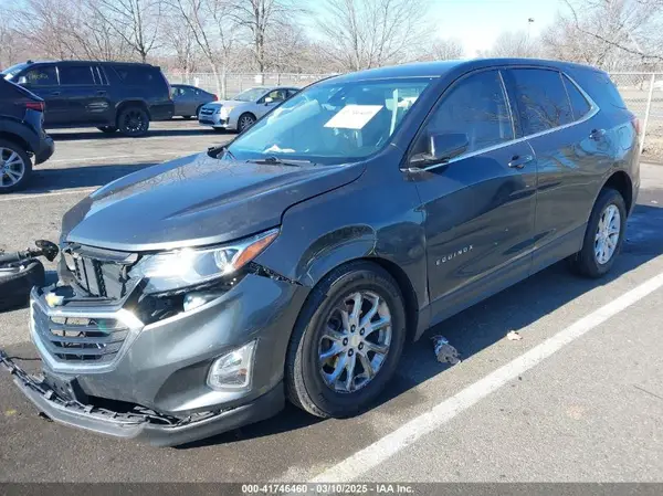 3GNAXKEV6LS677638 2020 CHEVROLET EQUINOX - Image 2