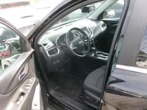 3GNAXKEV6ML379411 2021 CHEVROLET EQUINOX - Image 2