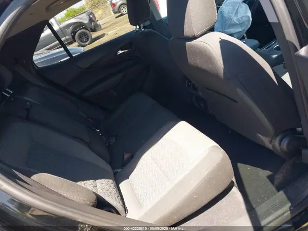 3GNAXKEV6NL110651 2022 CHEVROLET EQUINOX - Image 8