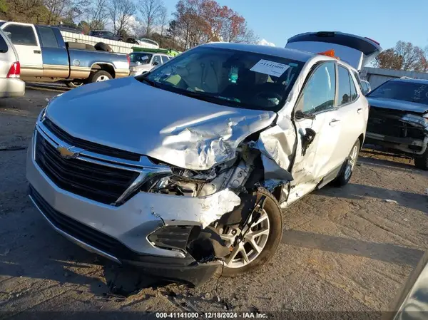 3GNAXKEV6NL110780 2022 CHEVROLET EQUINOX - Image 2