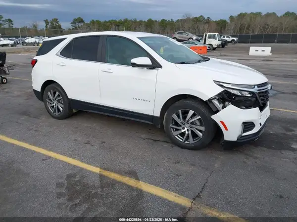 3GNAXKEV6NL131502 2022 CHEVROLET EQUINOX - Image 1