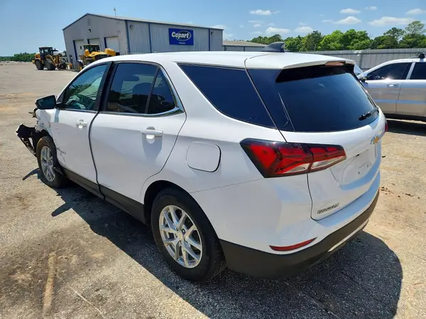 3GNAXKEV6NL135470 2022 CHEVROLET EQUINOX - Image 2