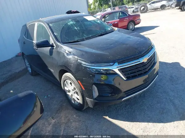 3GNAXKEV6NL244057 2022 CHEVROLET EQUINOX - Image 1