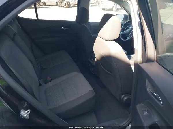 3GNAXKEV6NL244057 2022 CHEVROLET EQUINOX - Image 8