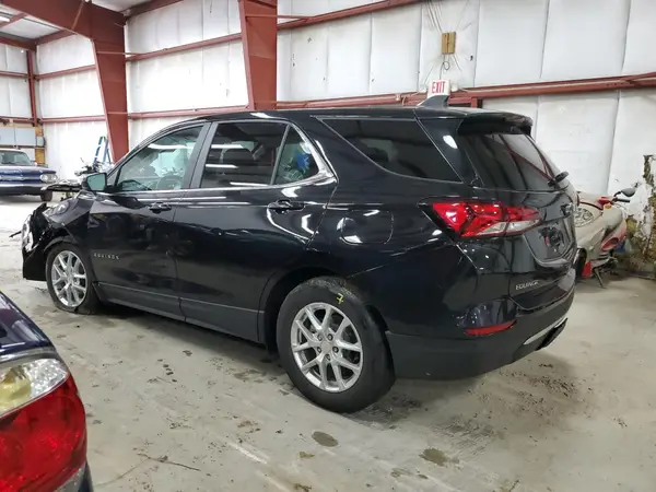3GNAXKEV6NL260467 2022 CHEVROLET EQUINOX - Image 2