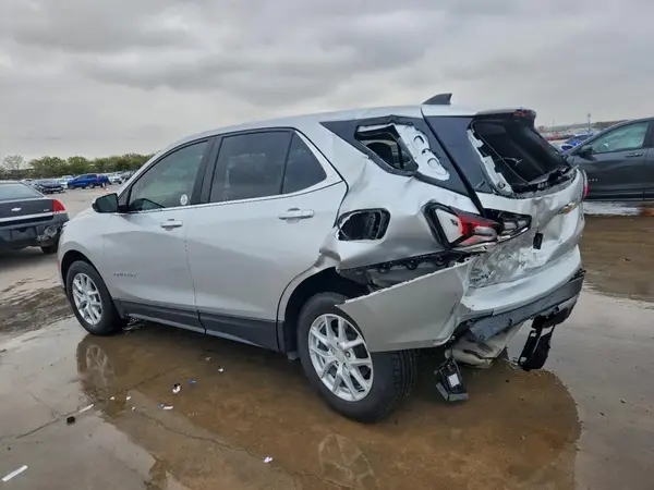 3GNAXKEV6NS103589 2022 CHEVROLET EQUINOX - Image 2
