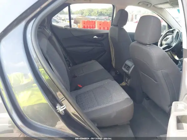 3GNAXKEV6NS242511 2022 CHEVROLET EQUINOX - Image 8