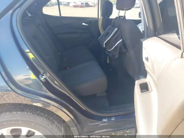 3GNAXKEV7KL122030 2019 CHEVROLET EQUINOX - Image 8