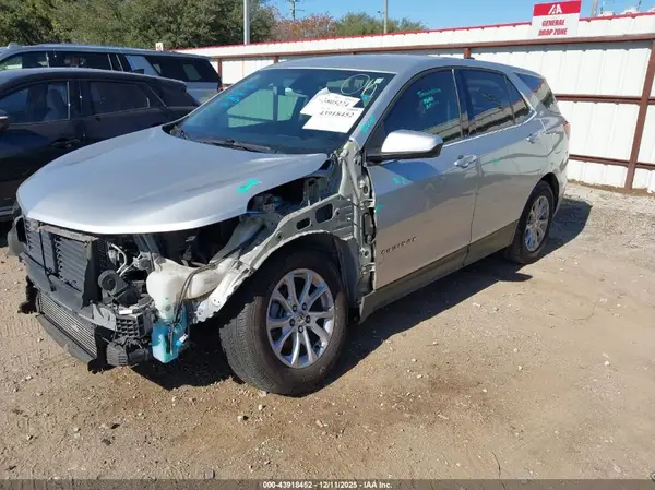 3GNAXKEV7KL268914 2019 CHEVROLET EQUINOX - Image 2