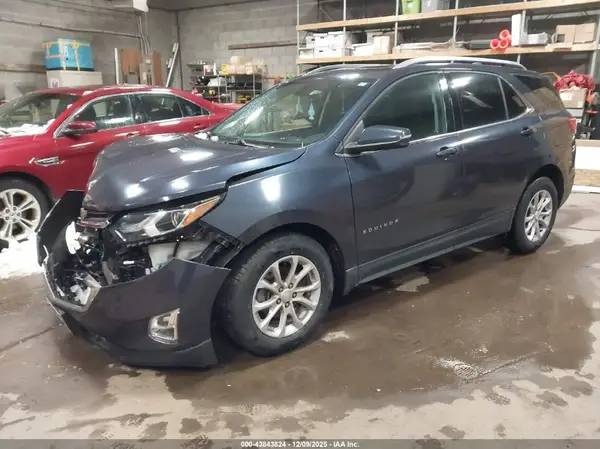 3GNAXKEV7KL293635 2019 CHEVROLET EQUINOX - Image 2