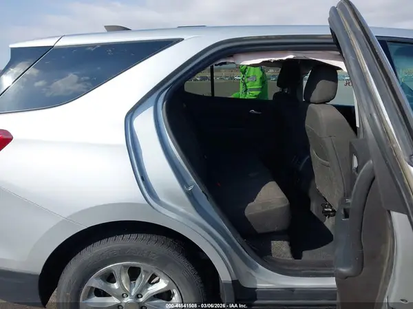 3GNAXKEV7KL351775 2019 CHEVROLET EQUINOX - Image 8