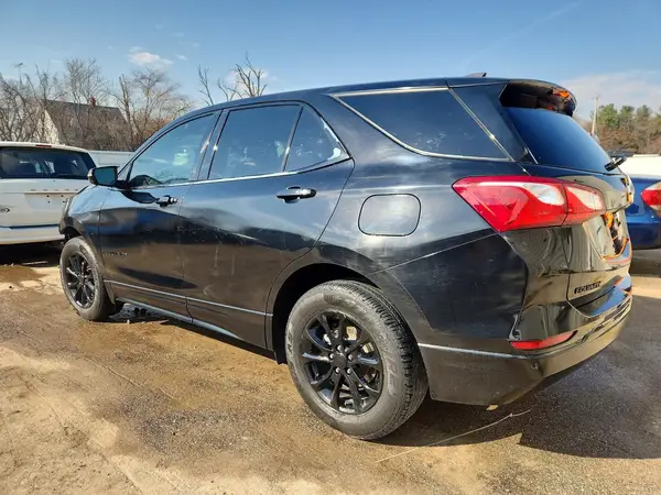 3GNAXKEV7KL367233 2019 CHEVROLET EQUINOX - Image 2