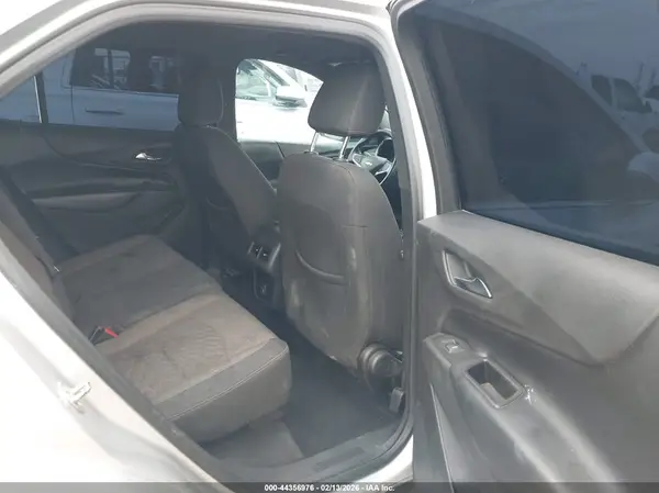 3GNAXKEV7KS505911 2019 CHEVROLET EQUINOX - Image 8