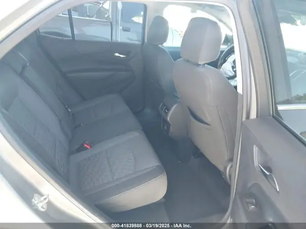 3GNAXKEV7KS516553 2019 CHEVROLET EQUINOX - Image 8