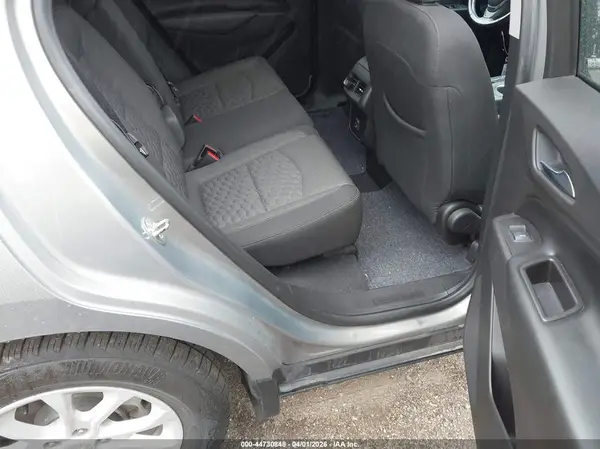 3GNAXKEV7KS520019 2019 CHEVROLET EQUINOX - Image 8
