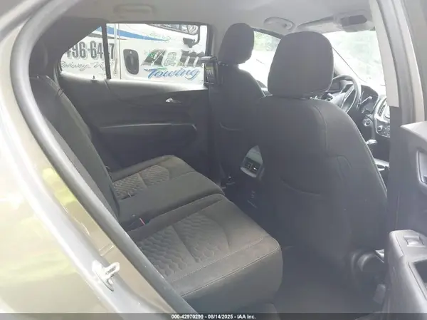 3GNAXKEV7KS585629 2019 CHEVROLET EQUINOX - Image 8